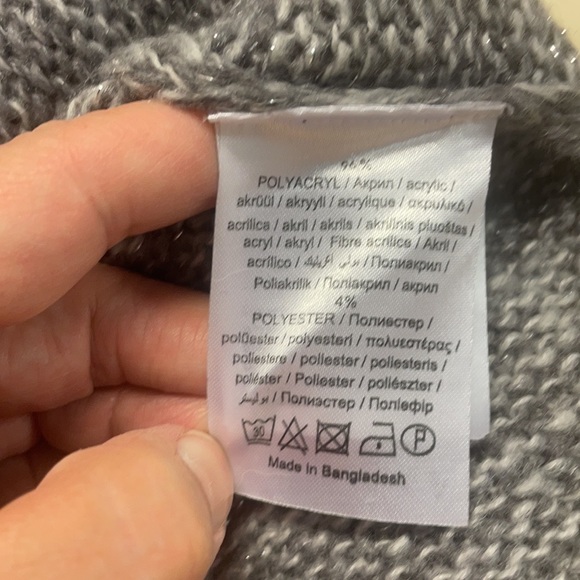 Women’s Crewneck Knit-Sweater, Fringed seam, long sleeve, Small, Blue Seven - Picture 9 of 15